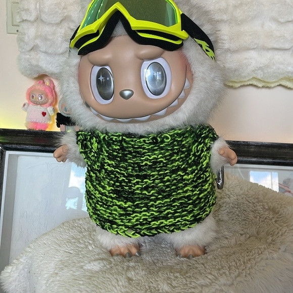 HANDCRAFTED Zimomo sweater (ZIMOMO NOT INCLUDED) Green Sweater (no goggles) NWT - Picture 4 of 17